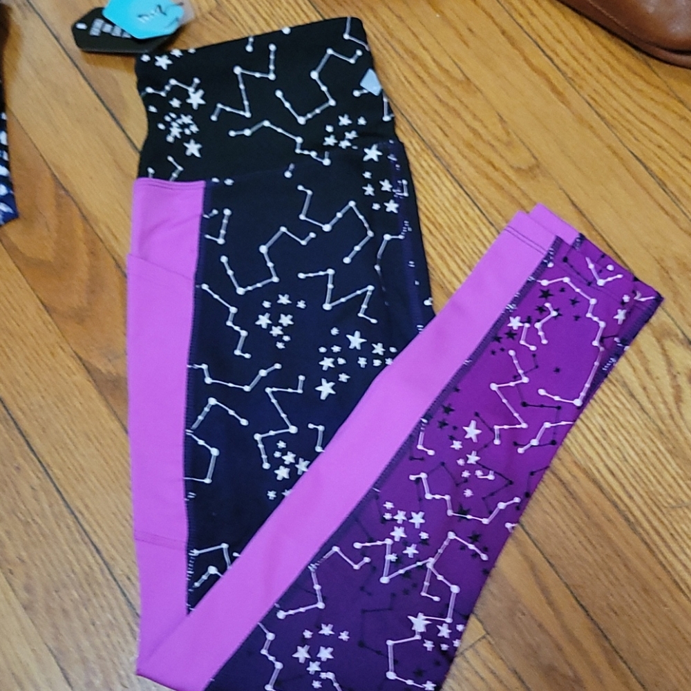 LuLaRoe Brave athletic leggings medium